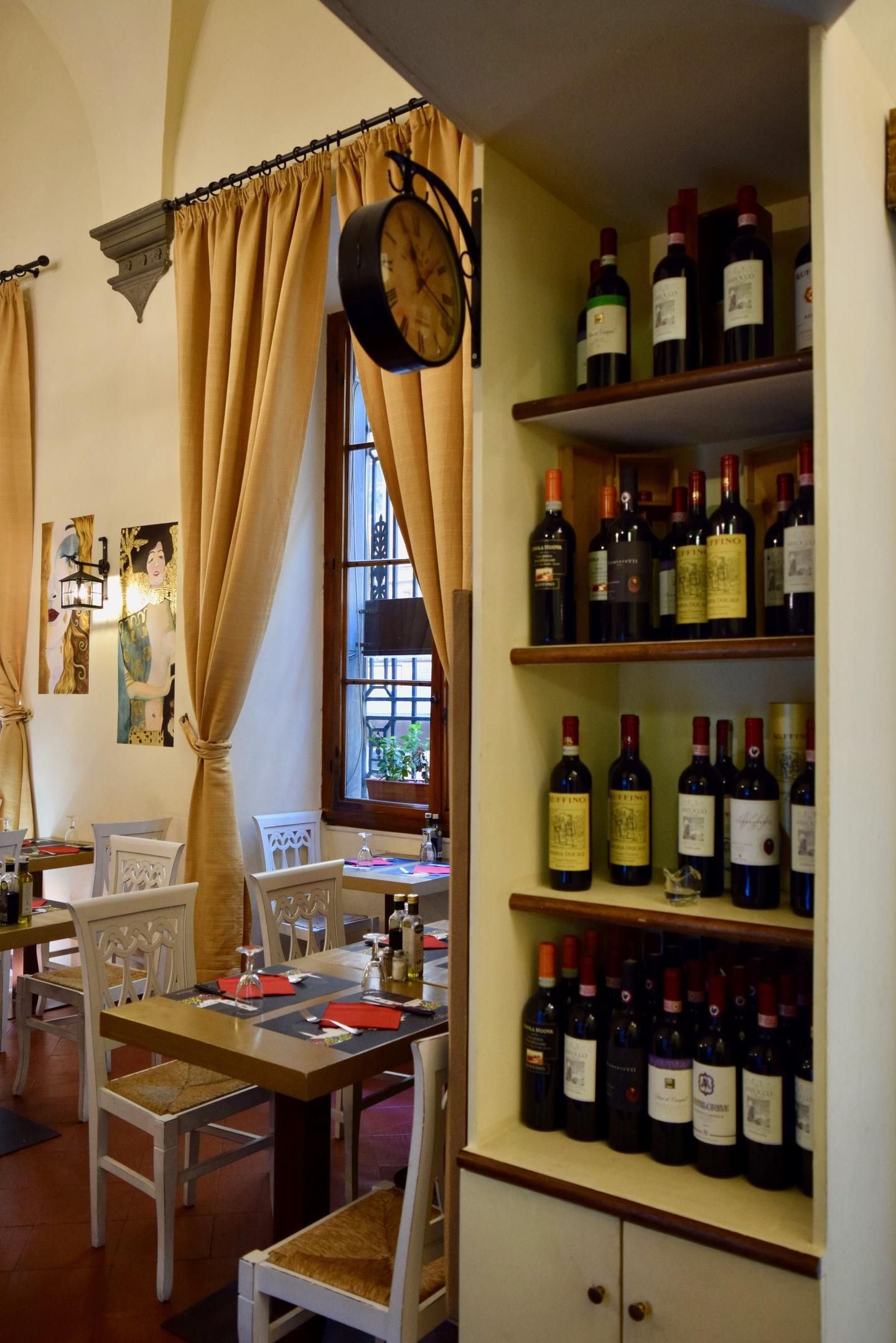 Interno della sala principale